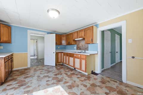 Tiny photo for 601 W Van Buren Street, Columbia City, IN 46725 (MLS # 202635318)