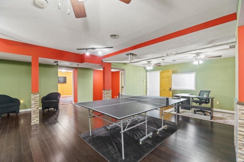 Tiny photo for 616 W Superior Street, Fort Wayne, IN 46802 (MLS # 202633745)