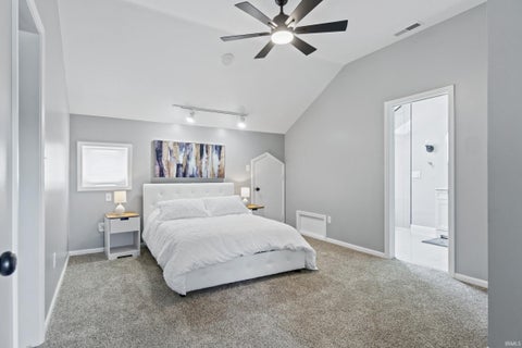 Tiny photo for 616 W Superior Street, Fort Wayne, IN 46802 (MLS # 202633745)
