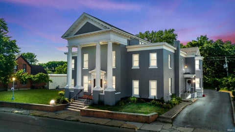 Tiny photo for 616 W Superior Street, Fort Wayne, IN 46802 (MLS # 202633745)