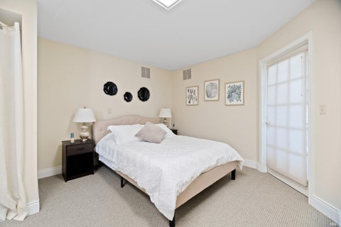 Tiny photo for 616 W Superior Street, Fort Wayne, IN 46802 (MLS # 202633745)