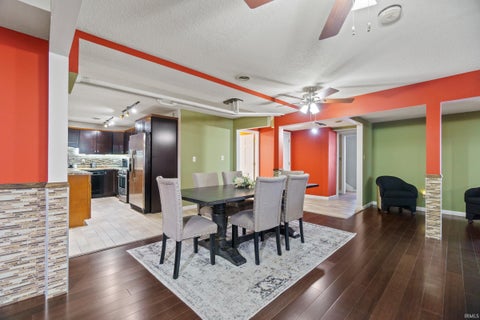 Tiny photo for 616 W Superior Street, Fort Wayne, IN 46802 (MLS # 202633745)