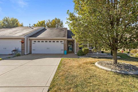 Tiny photo for 2856 BRIDGESTONE Circle, Kokomo, IN 46902 (MLS # 202541457)
