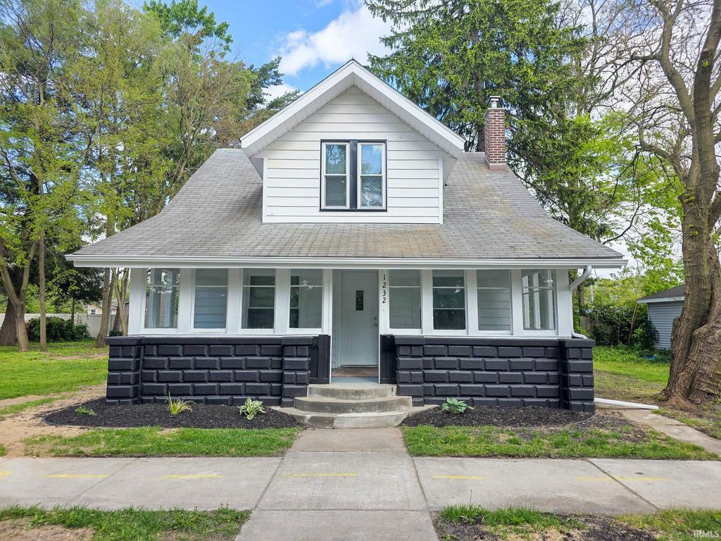 Photo of 1232 Cone Street, Elkhart, IN 46514 (MLS # 202618117)