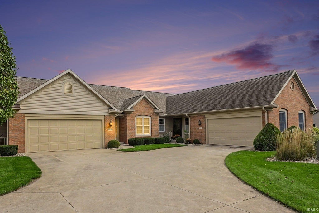 Photo of 1436 Bradford Court, Goshen, IN 46528 (MLS # 202640215)