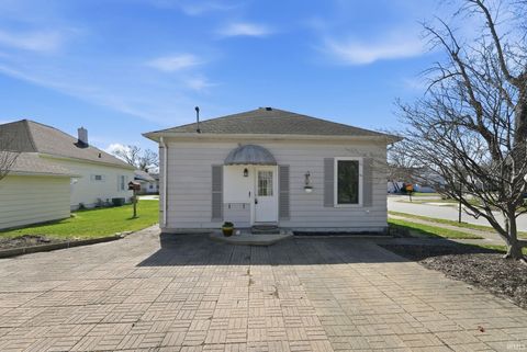 Tiny photo for 2600 Kossuth Street, Lafayette, IN 47904 (MLS # 202610740)