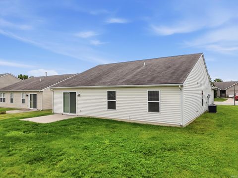 Tiny photo for 11117 La Fortuna Way, Roanoke, IN 46783 (MLS # 202619920)