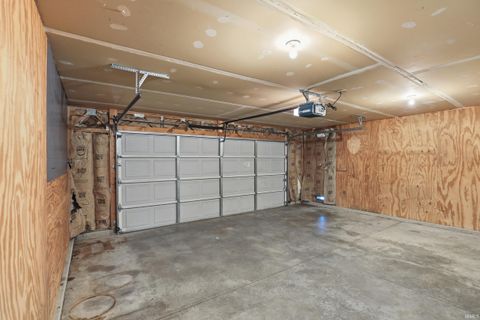 Tiny photo for 11117 La Fortuna Way, Roanoke, IN 46783 (MLS # 202619920)