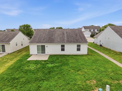 Tiny photo for 11117 La Fortuna Way, Roanoke, IN 46783 (MLS # 202619920)