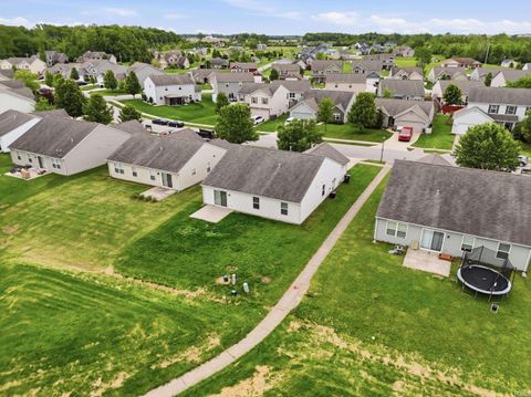 Tiny photo for 11117 La Fortuna Way, Roanoke, IN 46783 (MLS # 202619920)