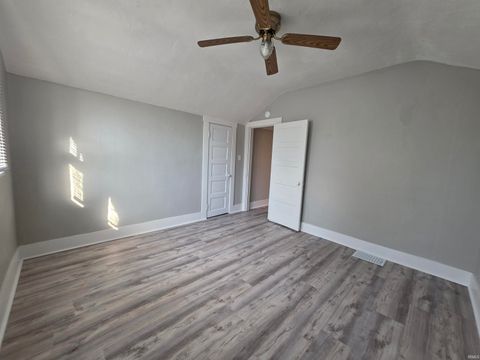Tiny photo for 350 N Broadway, Peru, IN 46970 (MLS # 202616194)