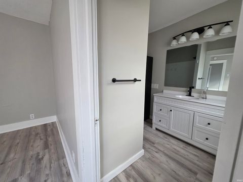 Tiny photo for 350 N Broadway, Peru, IN 46970 (MLS # 202616194)