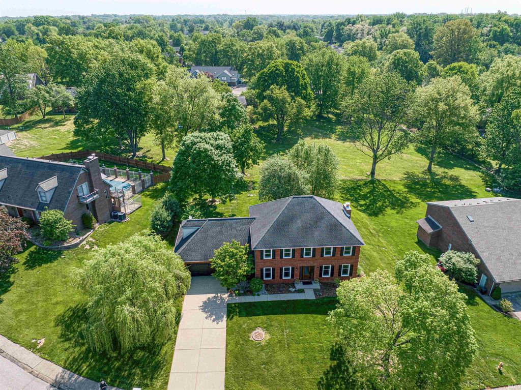 Photo of 5666 N Cypress Street, Newburgh, IN 47630 (MLS # 202615656)