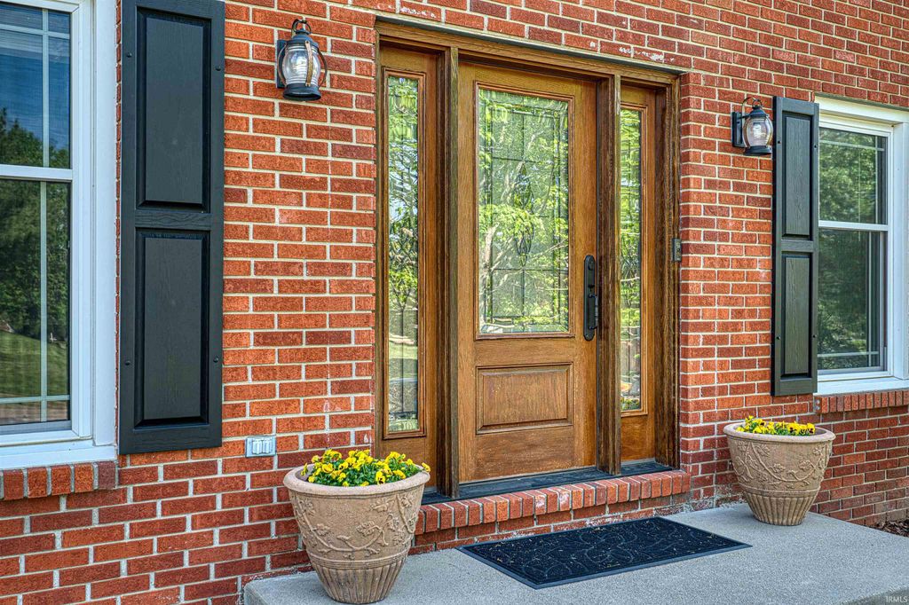 Photo of 5666 N Cypress Street, Newburgh, IN 47630 (MLS # 202615656)