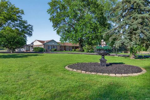 Tiny photo for 2690 N US 35, Logansport, IN 46947 (MLS # 202618447)