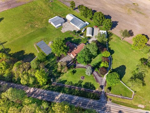 Tiny photo for 2690 N US 35, Logansport, IN 46947 (MLS # 202618447)