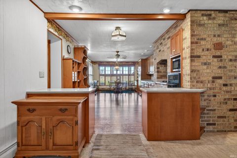 Tiny photo for 2690 N US 35, Logansport, IN 46947 (MLS # 202618447)