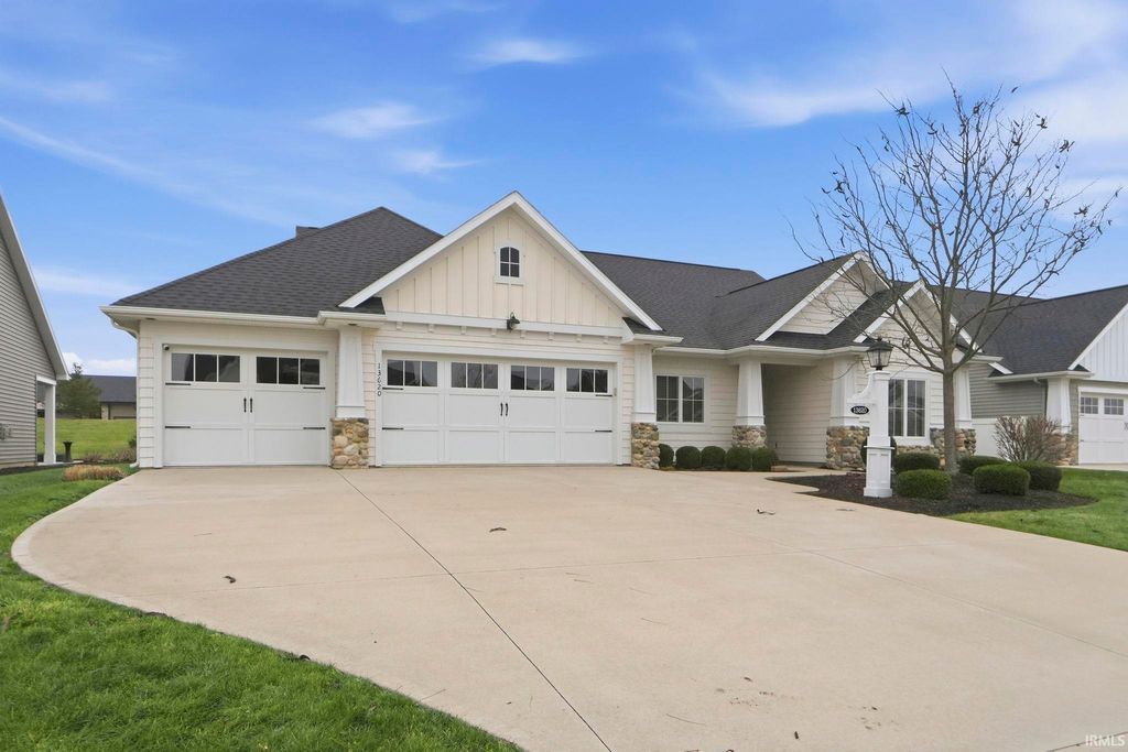 Photo of 13620 Montoro Court, Fort Wayne, IN 46845 (MLS # 202600797)