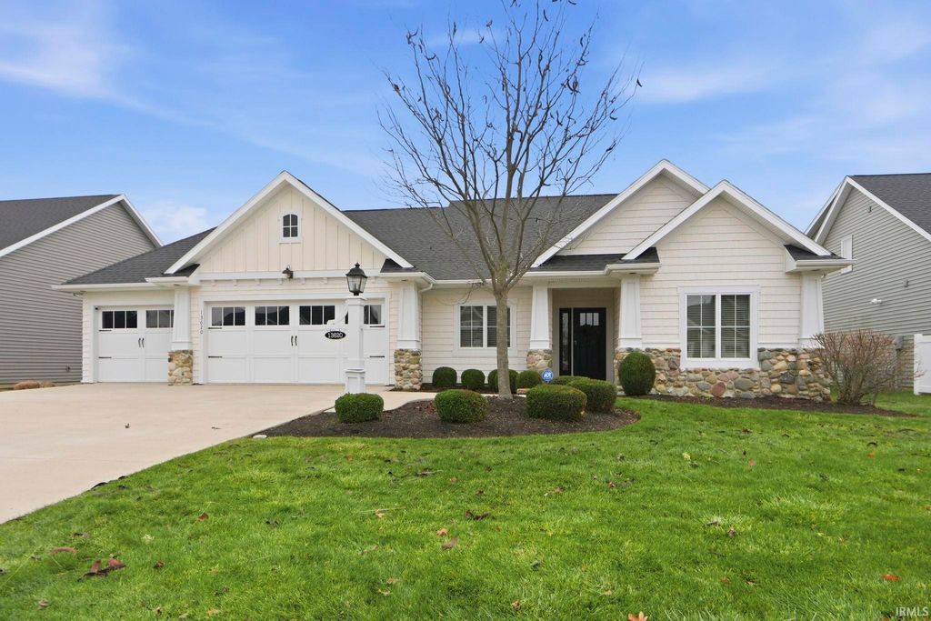 Photo of 13620 Montoro Court, Fort Wayne, IN 46845 (MLS # 202600797)