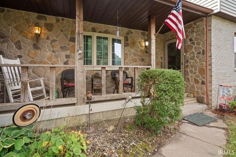 Tiny photo for 2505 ELAINE Court, Kokomo, IN 46902 (MLS # 202538722)