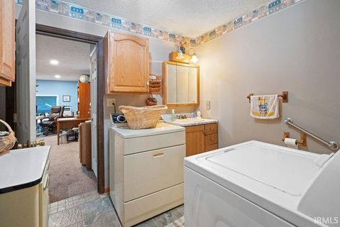 Tiny photo for 2505 ELAINE Court, Kokomo, IN 46902 (MLS # 202538722)