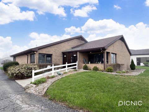 Photo of 1721 W Lincoln Road, Kokomo, IN 46902 (MLS # 202512241) Photo of 1721 W Lincoln Road, Kokomo, IN 46902 (MLS # 202512241)