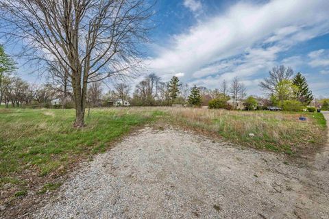 Tiny photo for 500 BLK S Whitney Road, Muncie, IN 47302 (MLS # 202612682)