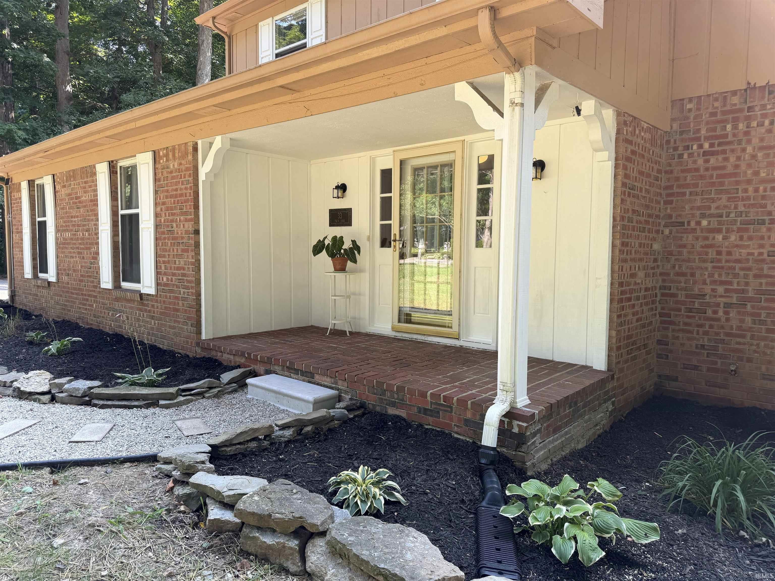 610 N Forest Road
