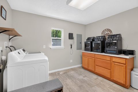 Tiny photo for 2607 Smith Drive, Lafayette, IN 47909 (MLS # 202627713)