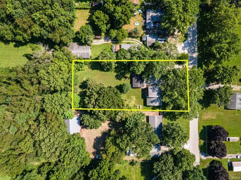 Tiny photo for 2607 Smith Drive, Lafayette, IN 47909 (MLS # 202627713)