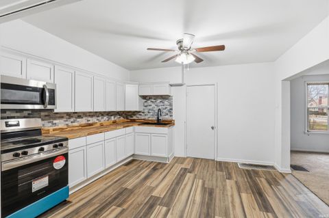 Tiny photo for 1417 Barthold Street, Fort Wayne, IN 46808 (MLS # 202607479)
