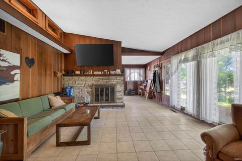 Tiny photo for 1526 25th Street, Bedford, IN 47421 (MLS # 202618486)