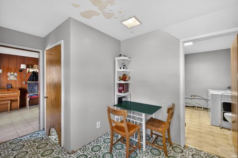 Tiny photo for 1526 25th Street, Bedford, IN 47421 (MLS # 202618486)