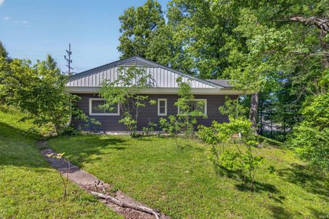 Tiny photo for 1526 25th Street, Bedford, IN 47421 (MLS # 202618486)