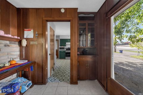 Tiny photo for 1526 25th Street, Bedford, IN 47421 (MLS # 202618486)