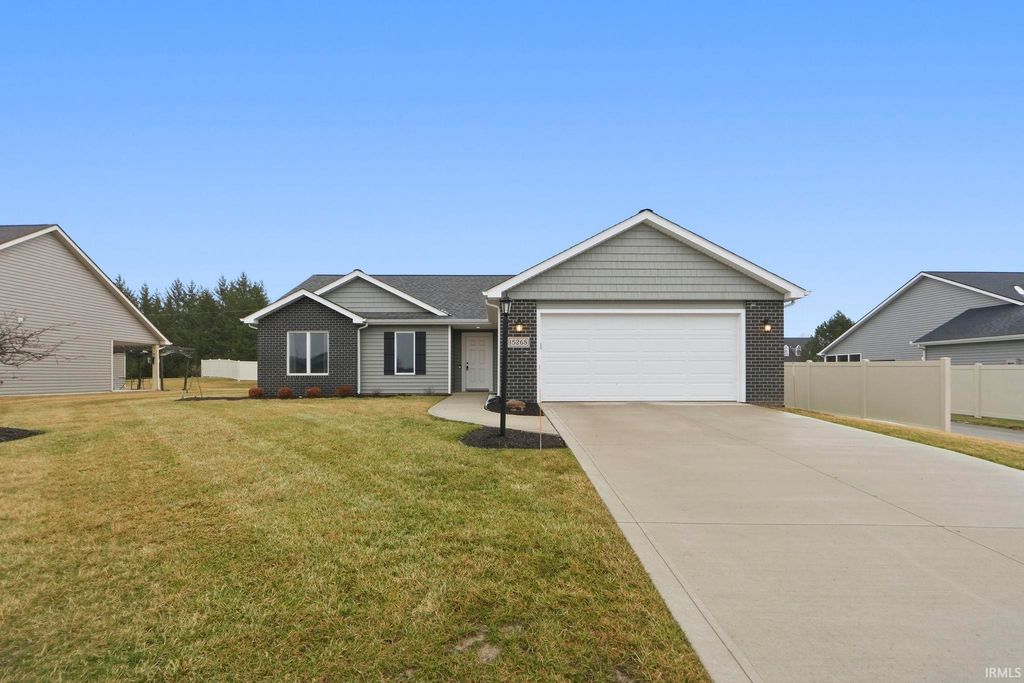 Photo of 15268 Annabelle Place, Leo, IN 46765 (MLS # 202605490)