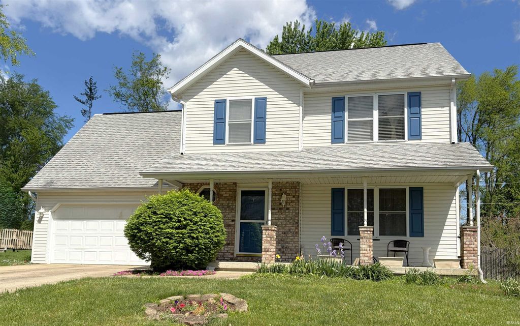 Photo of 367 E Cardinal Glen Drive, Bloomington, IN 47401 (MLS # 202609336)