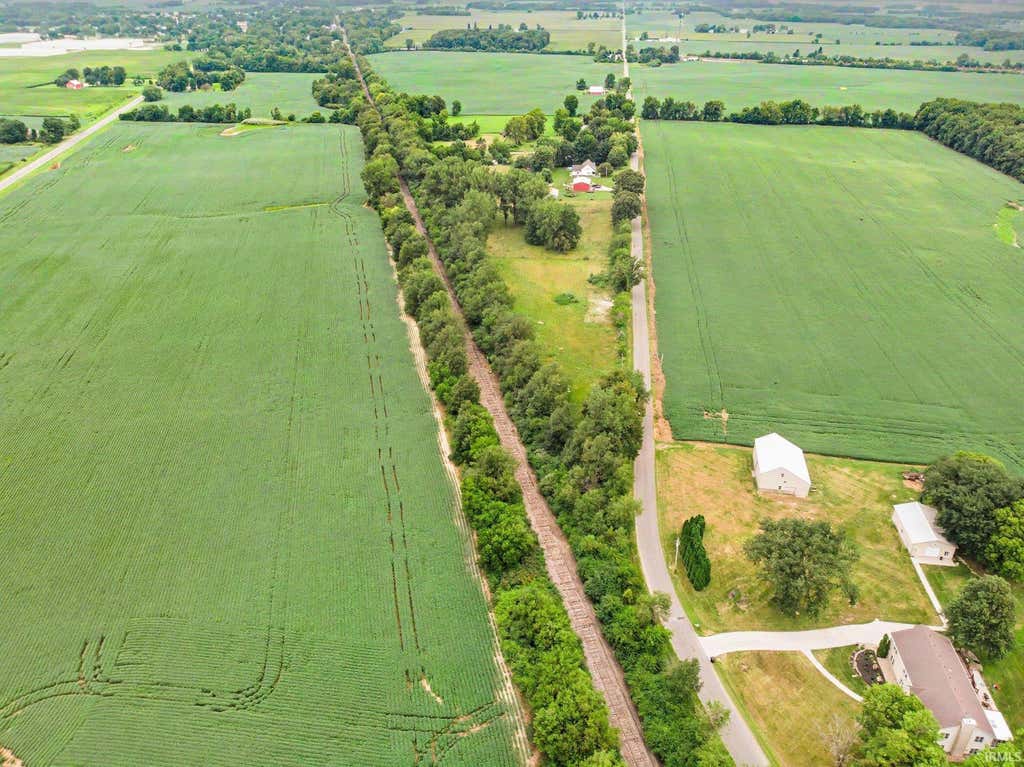 Photo of 17519 Juniper Road, Argos, IN 46501 (MLS # 202632081)