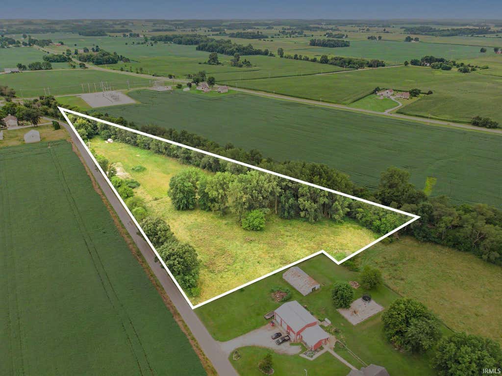 Photo of 17519 Juniper Road, Argos, IN 46501 (MLS # 202632081)