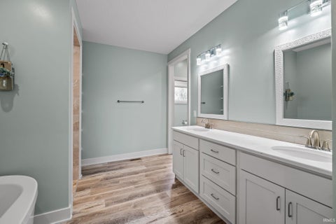 Tiny photo for 16467 Quarry Boulevard, Huntertown, IN 46748 (MLS # 202638866)
