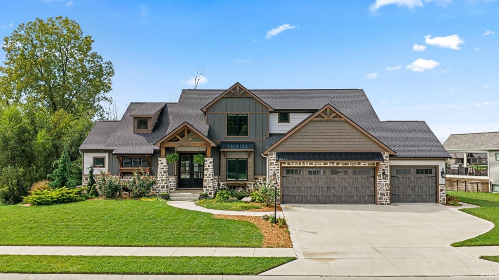 Photo of 16467 Quarry Boulevard, Huntertown, IN 46748 (MLS # 202638866)