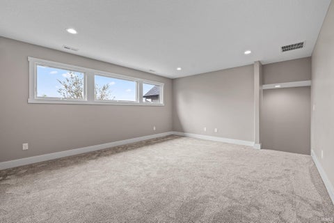 Tiny photo for 16467 Quarry Boulevard, Huntertown, IN 46748 (MLS # 202638866)