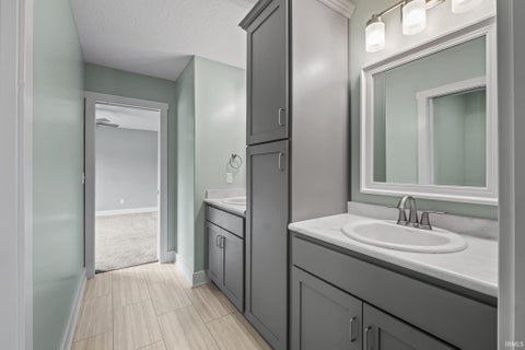 Tiny photo for 16467 Quarry Boulevard, Huntertown, IN 46748 (MLS # 202638866)