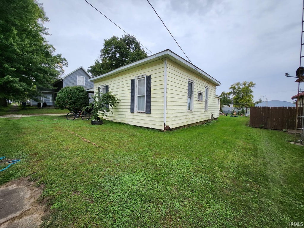 Photo of 62 N Jackson Street, Andrews, IN 46702 (MLS # 202641019)