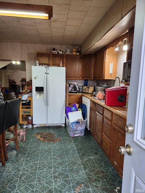 Tiny photo for 62 N Jackson Street, Andrews, IN 46702 (MLS # 202641019)