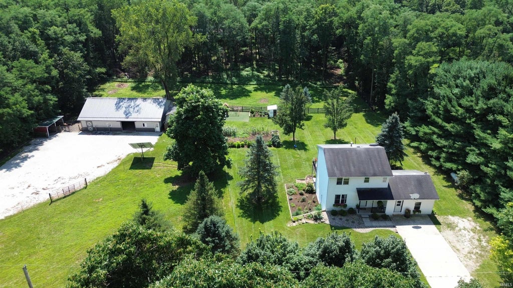 Photo of 14340 County Road 12, Middlebury, IN 46540 (MLS # 202635455)
