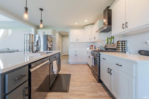 Tiny photo for 17213 Sonic Court, Huntertown, IN 46748 (MLS # 202621691)