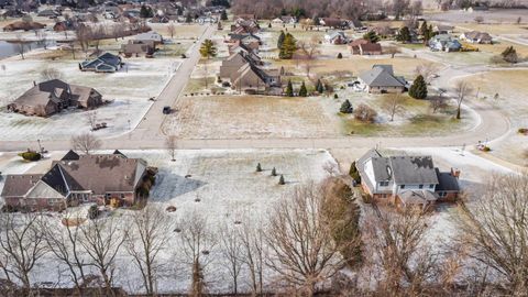 Tiny photo for 2022 Cameron Drive, Kokomo, IN 46902 (MLS # 202601667)