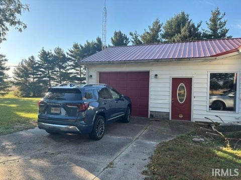 Tiny photo for 4980 W 1850 N, Elwood, IN 46036 (MLS # 202643606)