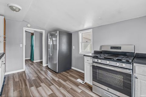 Tiny photo for 3825 S County Road 400 W, Logansport, IN 46947 (MLS # 202610423)